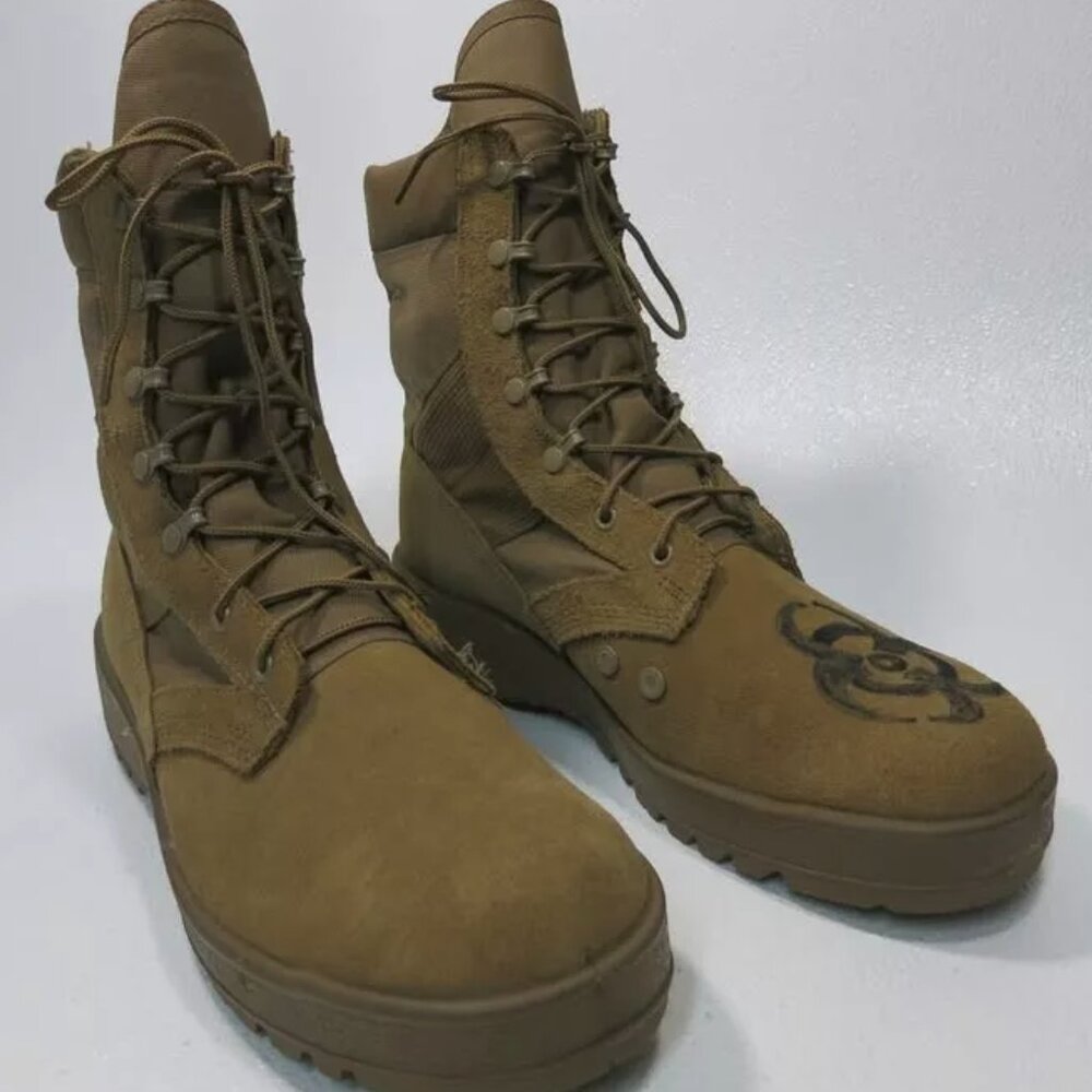 Vibram SPE1C1-17-D-1004 798 Hot Weather Army Combat Boots Coyote Tan Suede 10 W